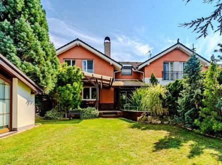 1.jpg | Prodej - dům/vila, 199 m²