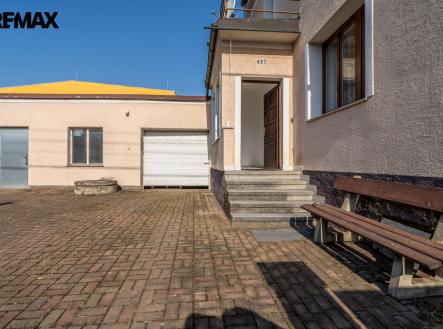Vchod do domu | Prodej - dům/vila, 151 m²