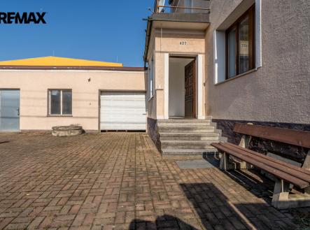 Vchod do domu | Prodej - dům/vila, 151 m²