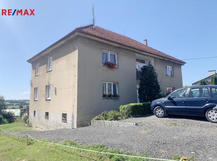 parkování před domem | Prodej bytu, 3+kk, 1 265 m²