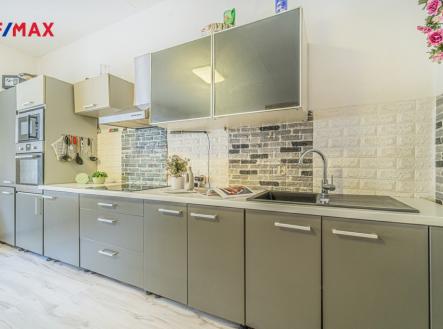 foto17.jpg | Prodej - dům/vila, 300 m²