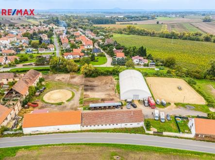 pohled na areál | Prodej - zemědělský objekt, 12 480 m²