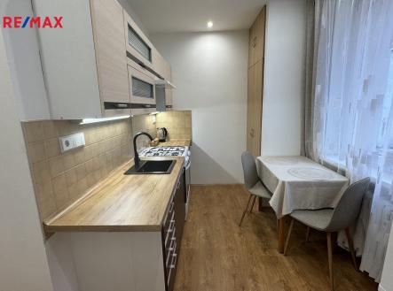 kuchyň | Pronájem bytu, 1+1, 36 m²