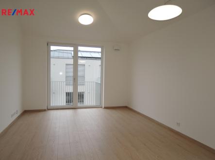 dscn8523.jpg | Pronájem bytu, 3+kk, 67 m²