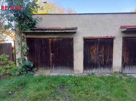 Garáže - Otruby | Pronájem - malý objekt/garáž