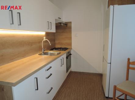 dscn8471.jpg | Pronájem bytu, 2+1, 49 m²