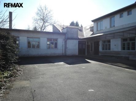 dscn8599.jpg | Pronájem - výrobní prostor, 400 m²