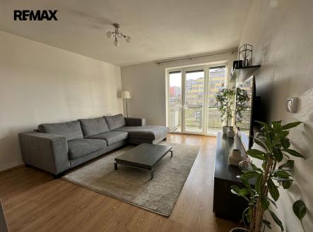 Pronájem bytu, 3+kk, 72 m²