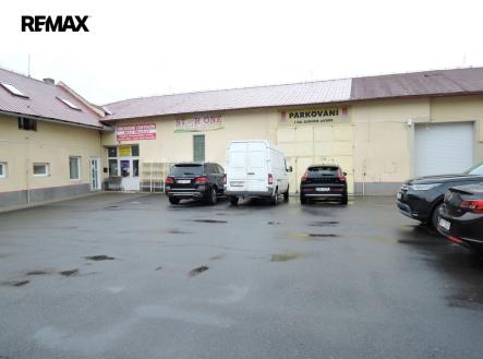 dscn7501.jpg | Pronájem - obchodní prostor, 420 m²