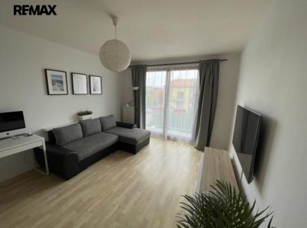 73a86998-9cd4-47bc-acaf-52b1e7648737.jpeg | Pronájem bytu, 2+kk, 48 m²