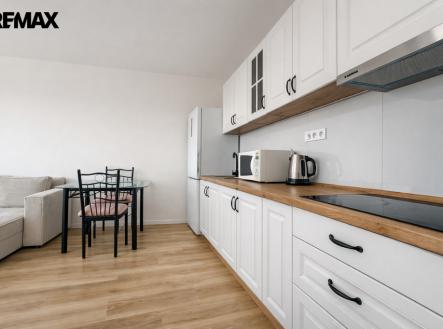 dd250a05-7216-4b5d-b2a4-35ececfd25ab.png | Pronájem bytu, 3+kk, 60 m²