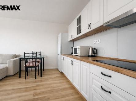 dd250a05-7216-4b5d-b2a4-35ececfd25ab.png | Pronájem bytu, 3+kk, 60 m²