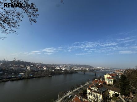 img-2134.jpg | Prodej - malý objekt/garáž