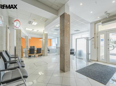 foto-18.jpg | Pronájem - kanceláře, 183 m²