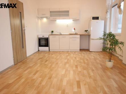 img-345863067c.jpg | Pronájem bytu, 1+kk, 34 m²