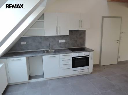 img_92b0619faf.jpg | Pronájem bytu, 2+kk, 76 m²