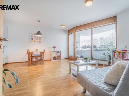 obývací pokoj se vstupem na terasu | Pronájem bytu, 2+kk, 56 m²