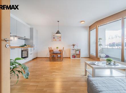 obývací pokoj s kuchyňským koutem | Pronájem bytu, 2+kk, 56 m²