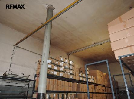 dscn8701.jpg | Pronájem - skladovací prostor, 155 m²