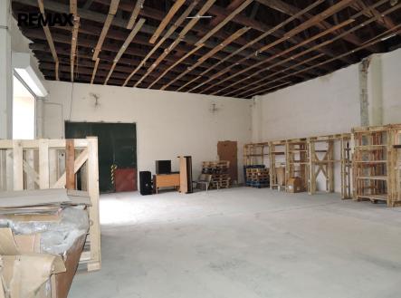 dscn7530.jpg | Pronájem - skladovací prostor, 160 m²