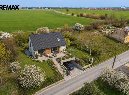 chatgpt-image-22.4.2026-13-44-49.png | Prodej - pozemek pro bydlení, 778 m²