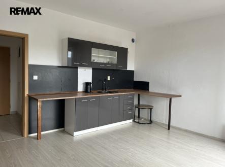 img-1344.jpeg | Prodej bytu, 1+kk, 34 m²