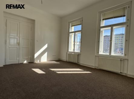 img-4115.jpeg | Pronájem - kanceláře, 21 m²