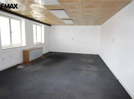 img_df07a98448.jpg | Pronájem - skladovací prostor, 25 m²