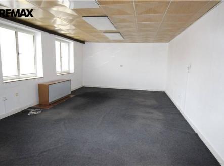 img_df07a98448.jpg | Pronájem - skladovací prostor, 25 m²