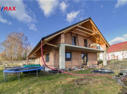 Prodej - dům/vila, 217 m²