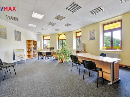 dsc-10-1.jpg | Pronájem - kanceláře, 109 m²