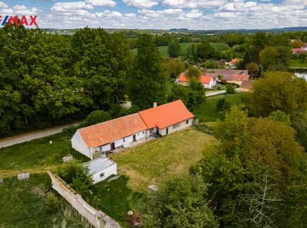 Prodej - zemědělský objekt, 9 696 m² obrázek