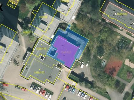 km.jpg | Prodej - obchodní prostor, 371 m²