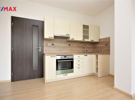 Pronájem bytu, 1+kk, 45 m² obrázek