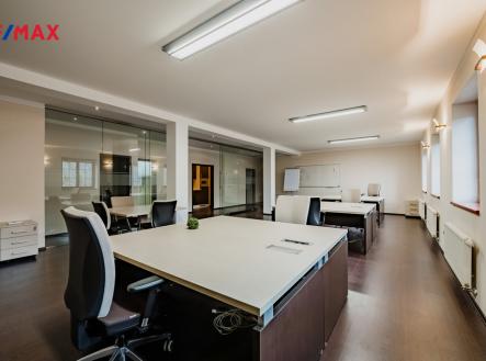 dsc-4.jpg | Prodej - kanceláře, 214 m²