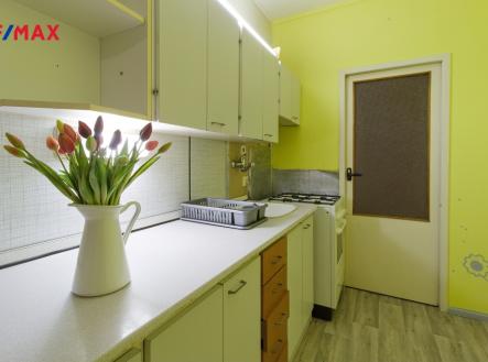 petrohradska-06-kuchyn.jpg | Pronájem bytu, 2+1, 66 m²