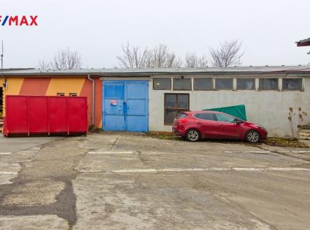 hala-01-venku.jpg | Pronájem - výrobní prostor, 170 m²