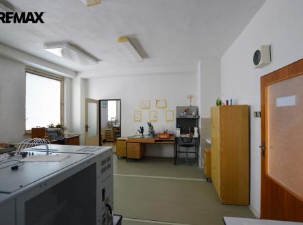 Kancelář 309 | Pronájem - skladovací prostor, 92 m²