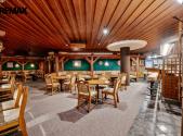 Pronájem - restaurace, 305 m²