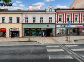 Pronájem - obchodní prostor, 528 m²