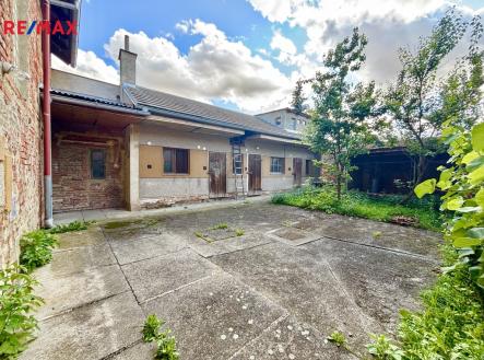 dvur-4.jpg | Prodej - dům/vila, 95 m²