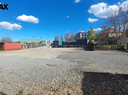 img-20240328-134531.jpg | Pronájem - pozemek pro komerční výstavbu, 1 553 m²