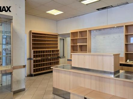 Místnost 1 | Prodej - obchodní prostor, 98 m²