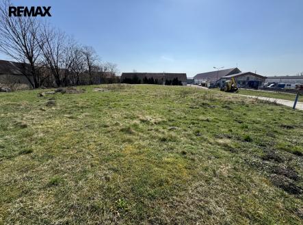 img-8079.jpg | Prodej - pozemek pro komerční výstavbu, 2 400 m²