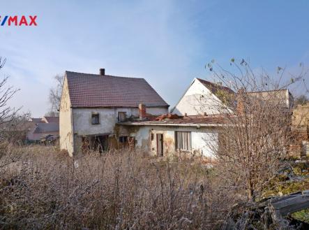 Pohled na dům ze zahrady | Prodej - dům/vila, 150 m²