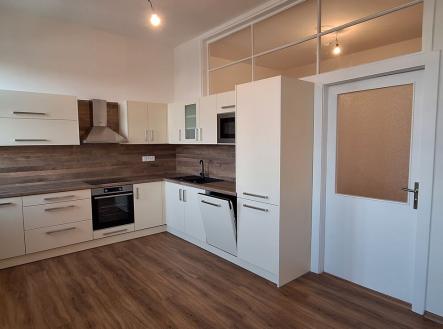 Kuchyně | Pronájem bytu, 2+1, 102 m²