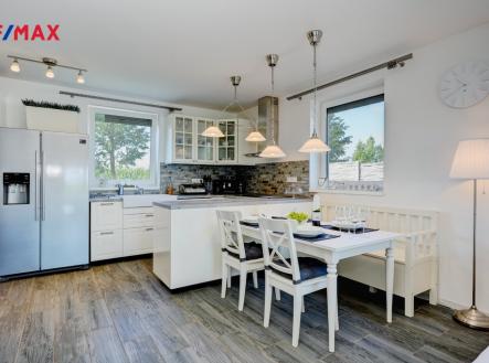Kuchyně s jídelnou | Prodej - dům/vila, 116 m²