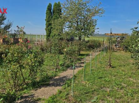 Zahrada za domem | Prodej - dům/vila, 82 m²