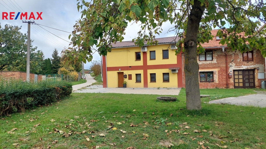 Rodinný dům, pohled z ulice