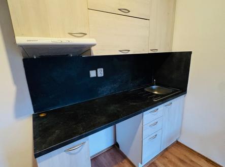 img-20251220-wa0003.jpg | Pronájem bytu, 1+kk, 28 m²